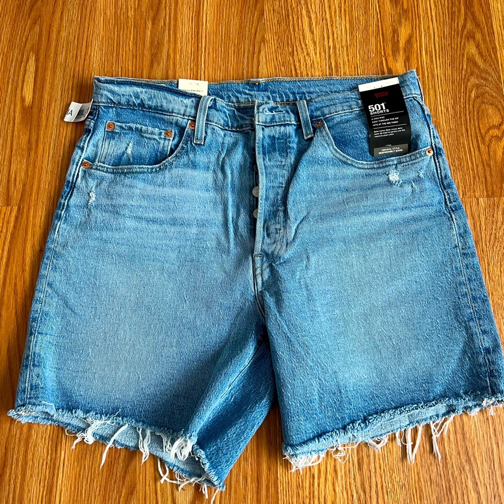 Levi Jean Shorts